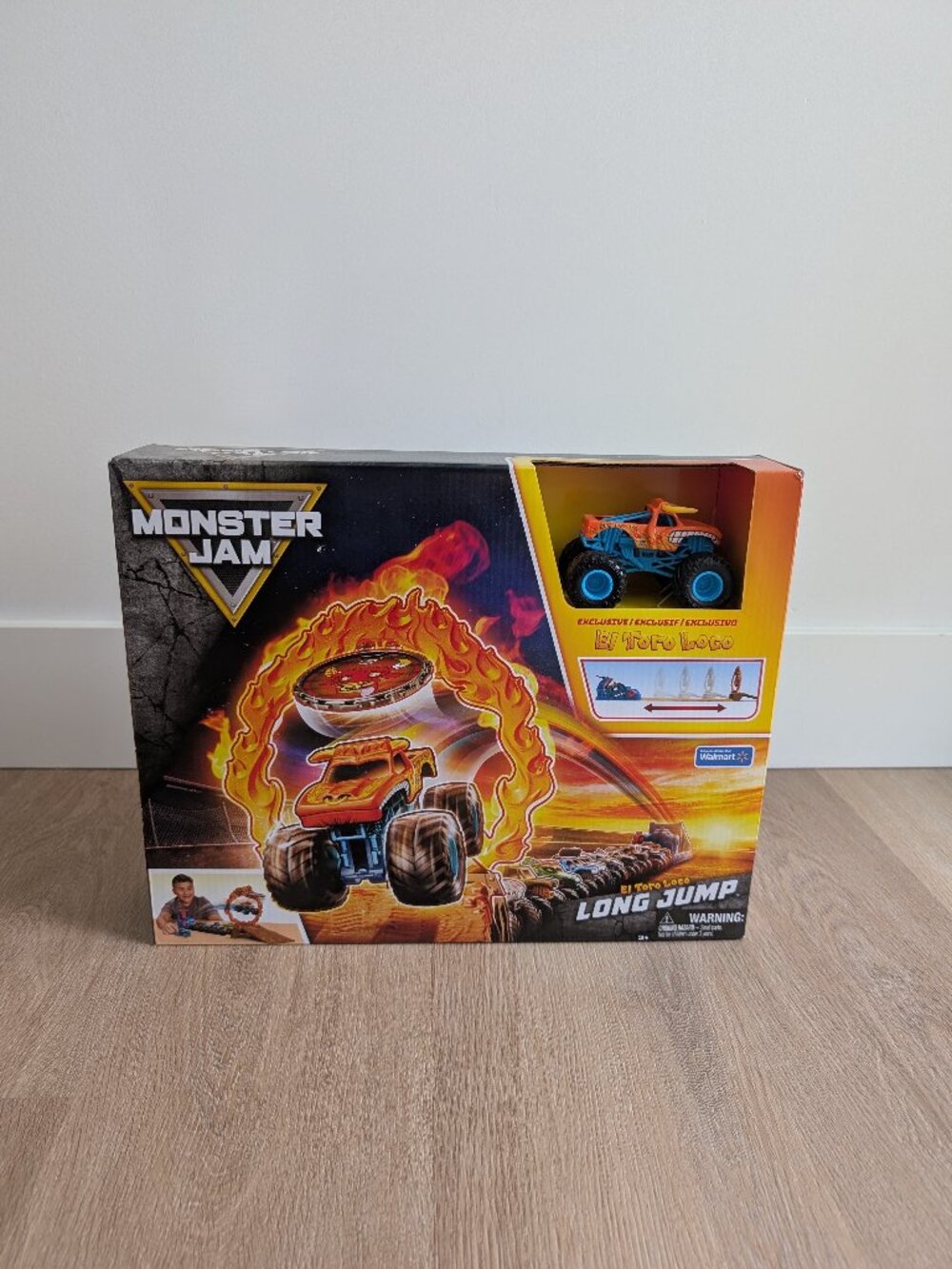 NWT - Monster Jam El Toro Loco Long Jump Playset with Exclusive Monster Truck